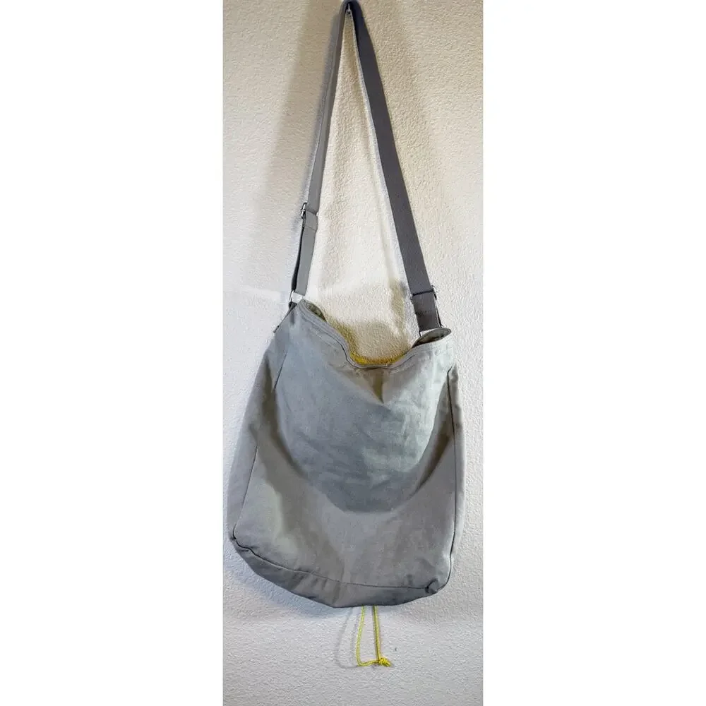 Gap Tan Cotton Tote Bag with Yellow Mesh Drawstring Lining Pockets Crossbody